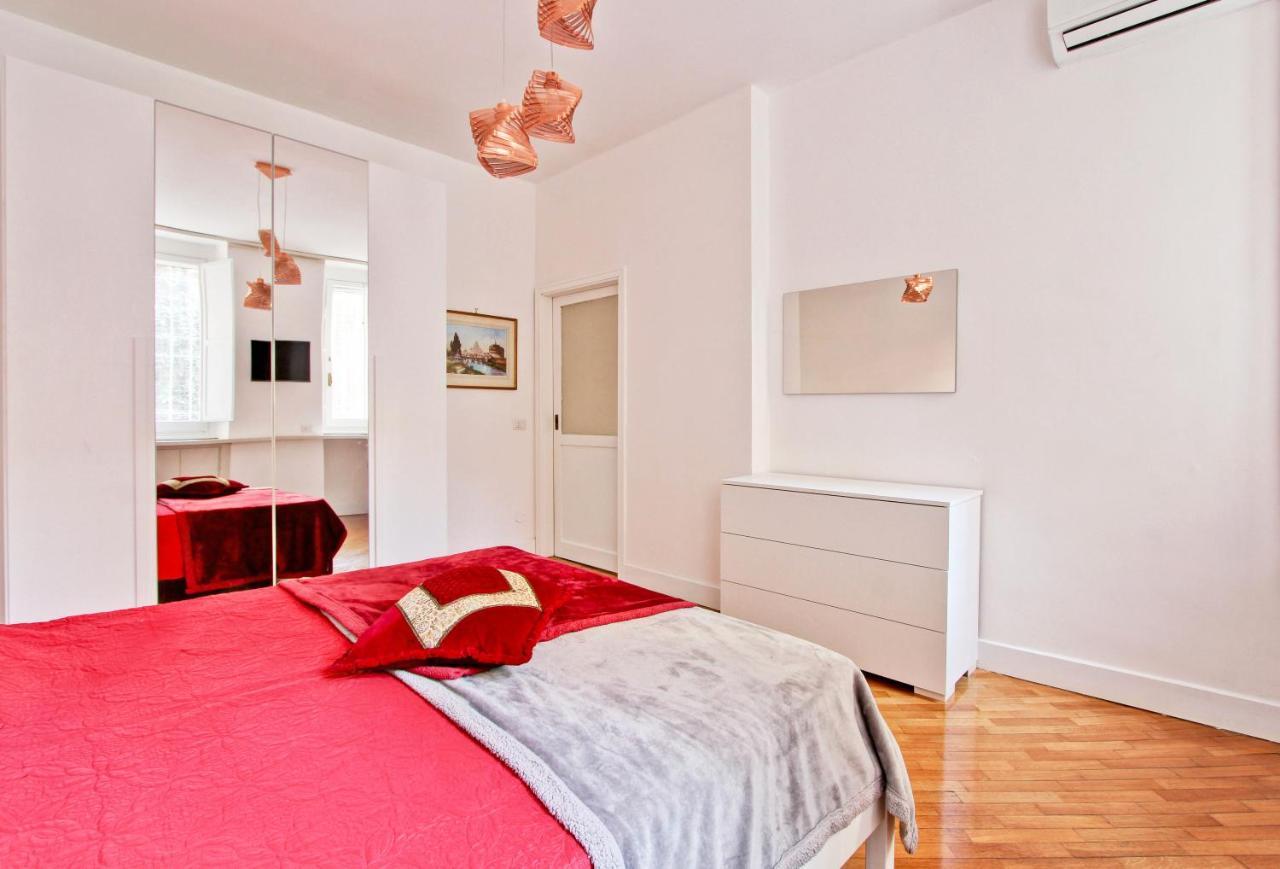Piazza Navona - Roma Centro Storico Apartment ภายนอก รูปภาพ